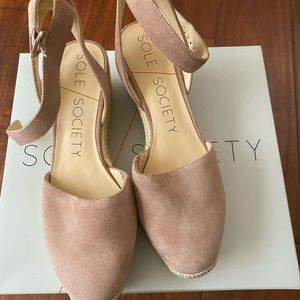 Sole Society Rose Wedges. Brand new. Never worn.